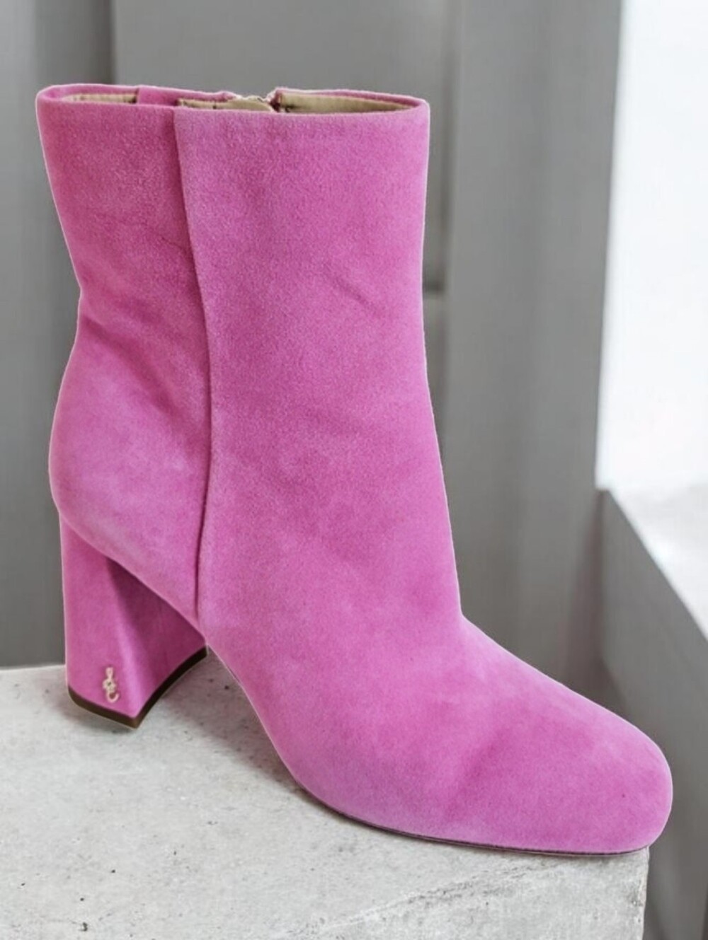 Sam Edelman Ankle Boots 6 Irie Square Toe Block Heel Leather Bright Dahlia Pink